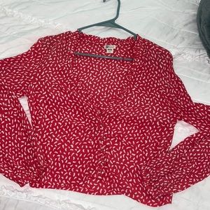 Medium Billabong blouse!